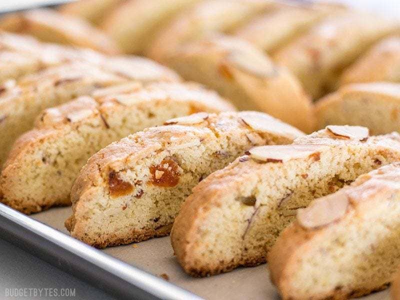 almond-apricot-biscotti